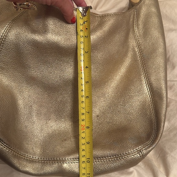 GOLD michael Kors hobo bag - Picture 9 of 10